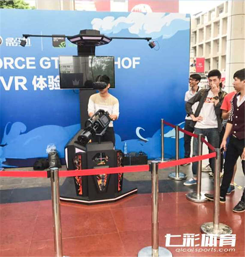 趣味VR加特林.jpg