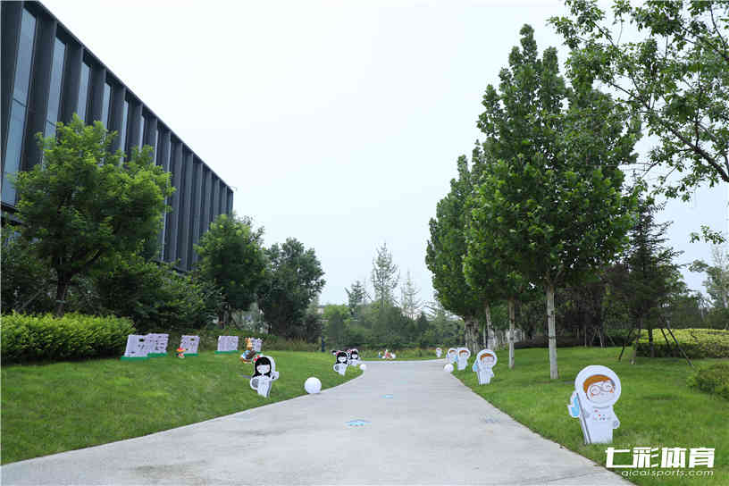 企业家庭日场地布置.jpg