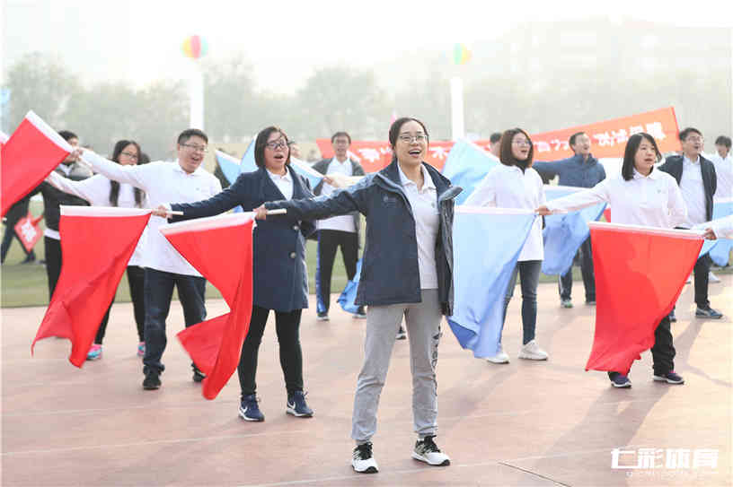 企业运动会节目表演.jpg